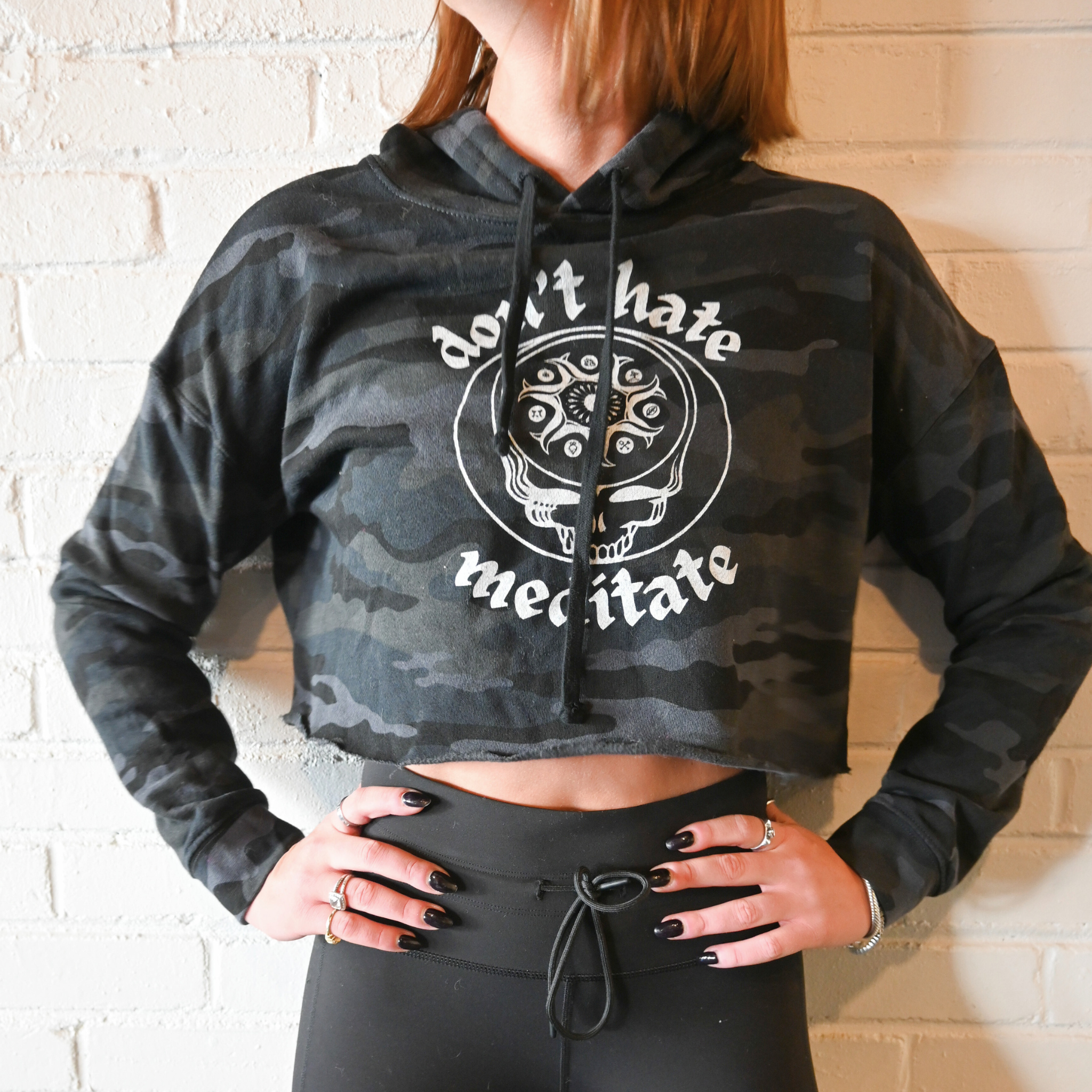 Women’s Cropped Hooded Sweatshirt